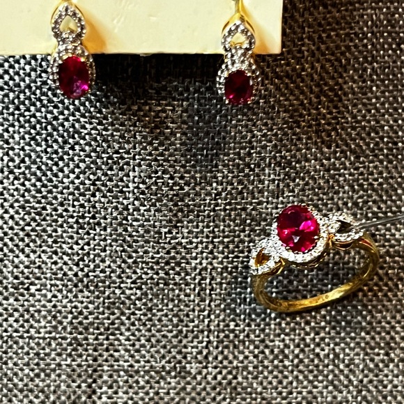 Red Garnet Necklace Set - Picture 4 of 8